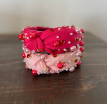 Load image into Gallery viewer, Valentines Pearl Headband
