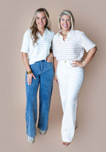 Load image into Gallery viewer, Blue &amp; White Striped Top
