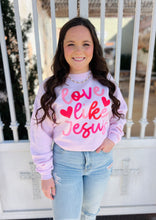 Load image into Gallery viewer, Love like Jesus Sweatshirt
