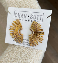 Load image into Gallery viewer, Lynn Earrings
