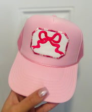 Load image into Gallery viewer, Bow Trucker Hat
